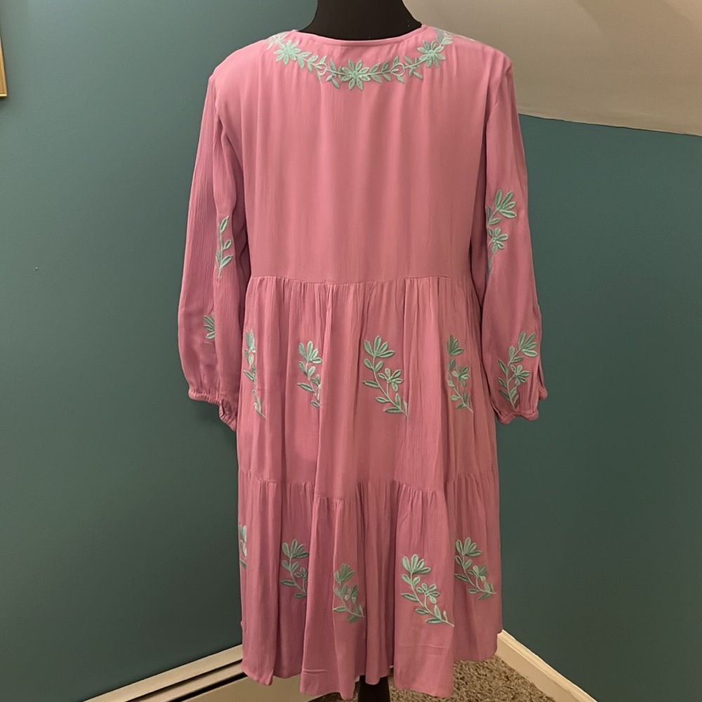J. Marie Lilac Floral Embroidered Tiered Dress Size Small - Picture 12 of 16